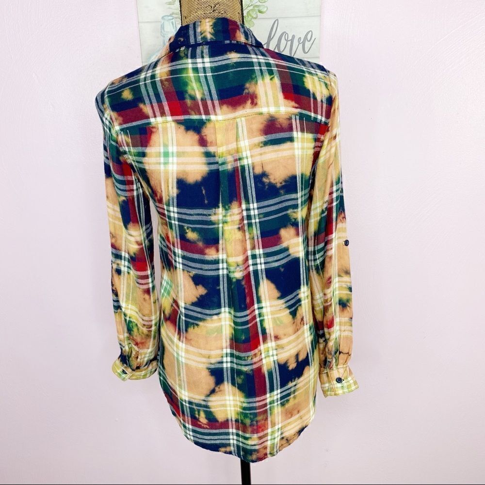 Buttons Bleach Dyed Plaid Flannel Button Front Shirt Peach Small - Picture 3 of 10